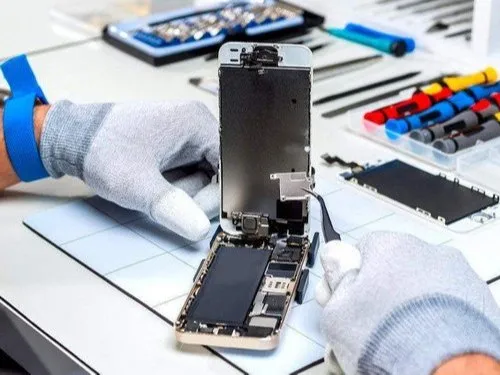 Best iPhone repair shop near me